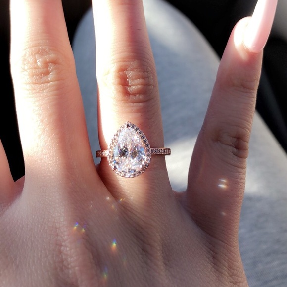 Pandora ring , $250 paid. Rose gold. - Picture 1 of 2